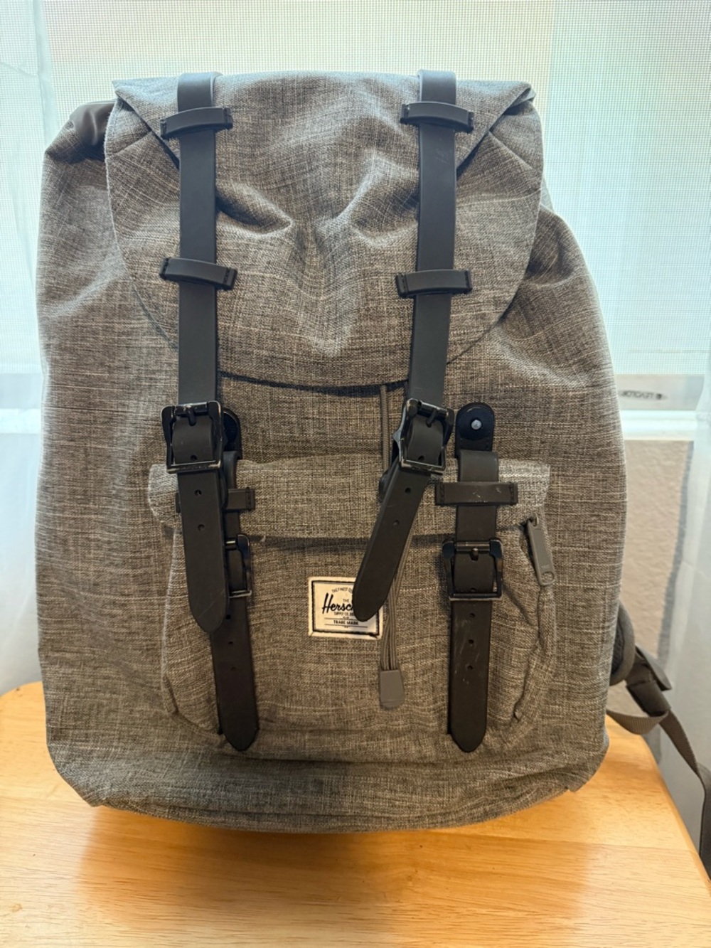 Herschel Little America Backpack Gray Laptop Travel Bag. Unisex